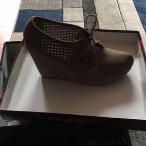 Shoes never been worn